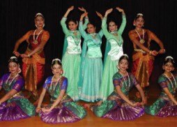 Danse indienne traditionnelle Danse indienne traditionnelle